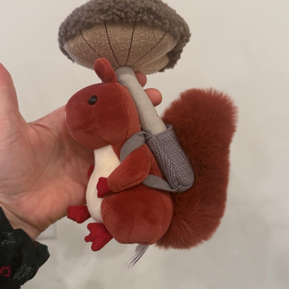 Jellycat Fungi Forager Plush Red Squirrel Mushroom Backpack Stuffed Animal - Picture 2 of 6